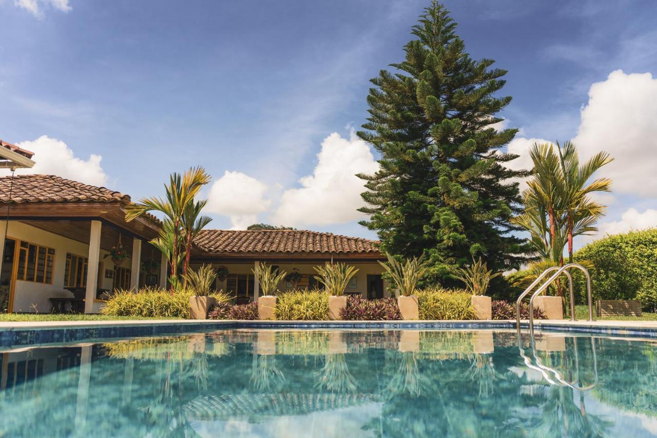 Hotel The Coffee Club Campestre Chinchiná Exterior foto